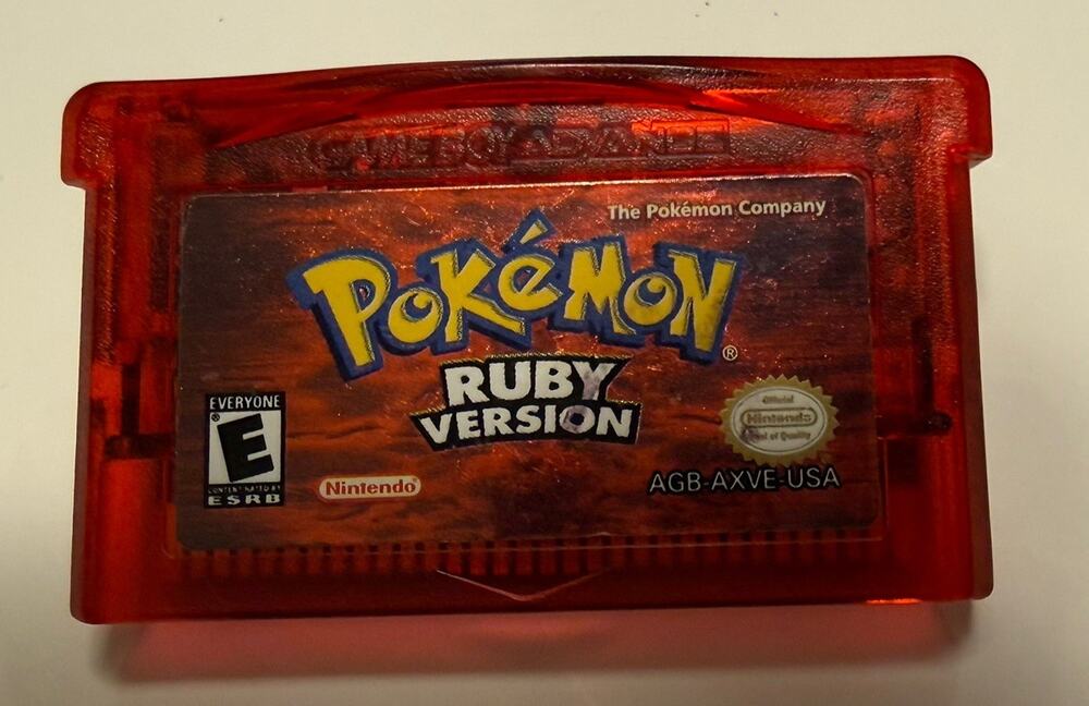 Pokemon Ruby (Nintendo Game Boy Advance, 2003) - TESTED Comes with a Case.